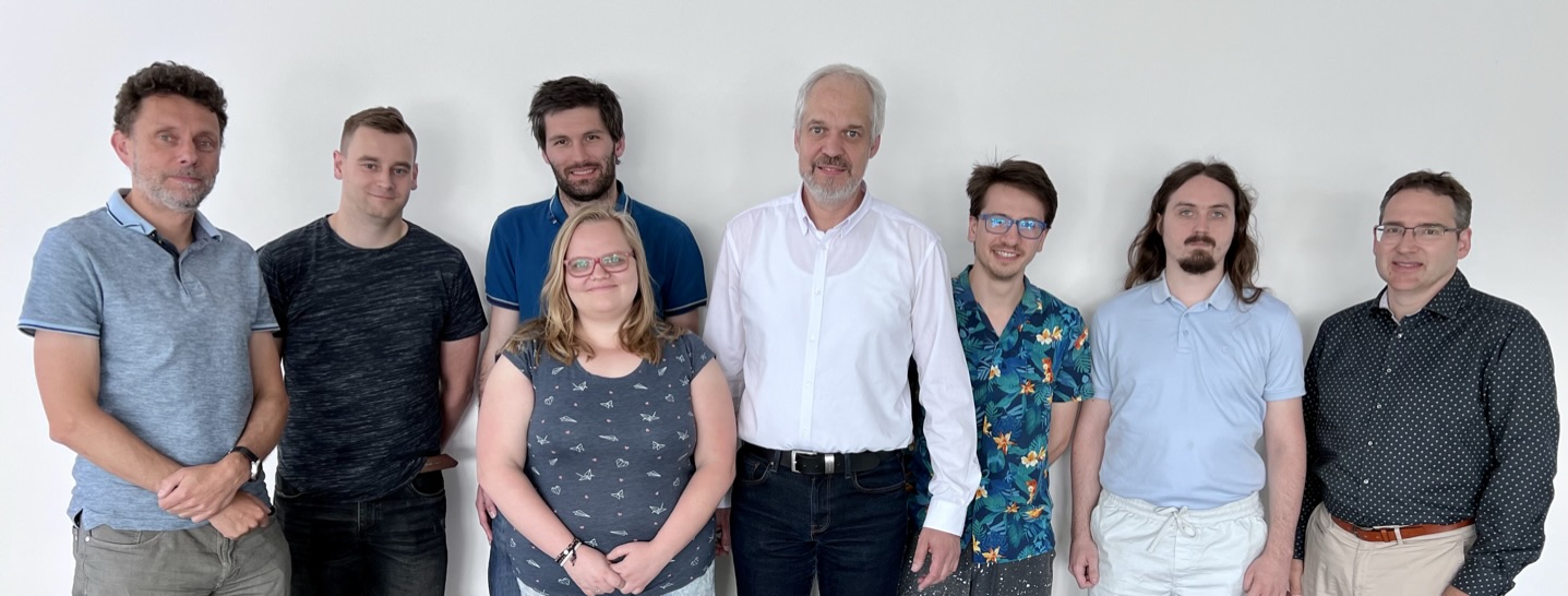 M2-(1).jpg M2-(1).jpg